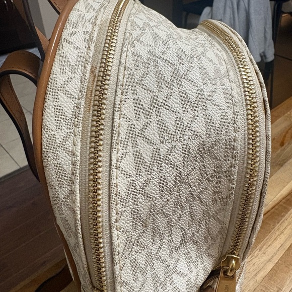 Michael Kors Signature Rhea Medium Backpack - Picture 9 of 9